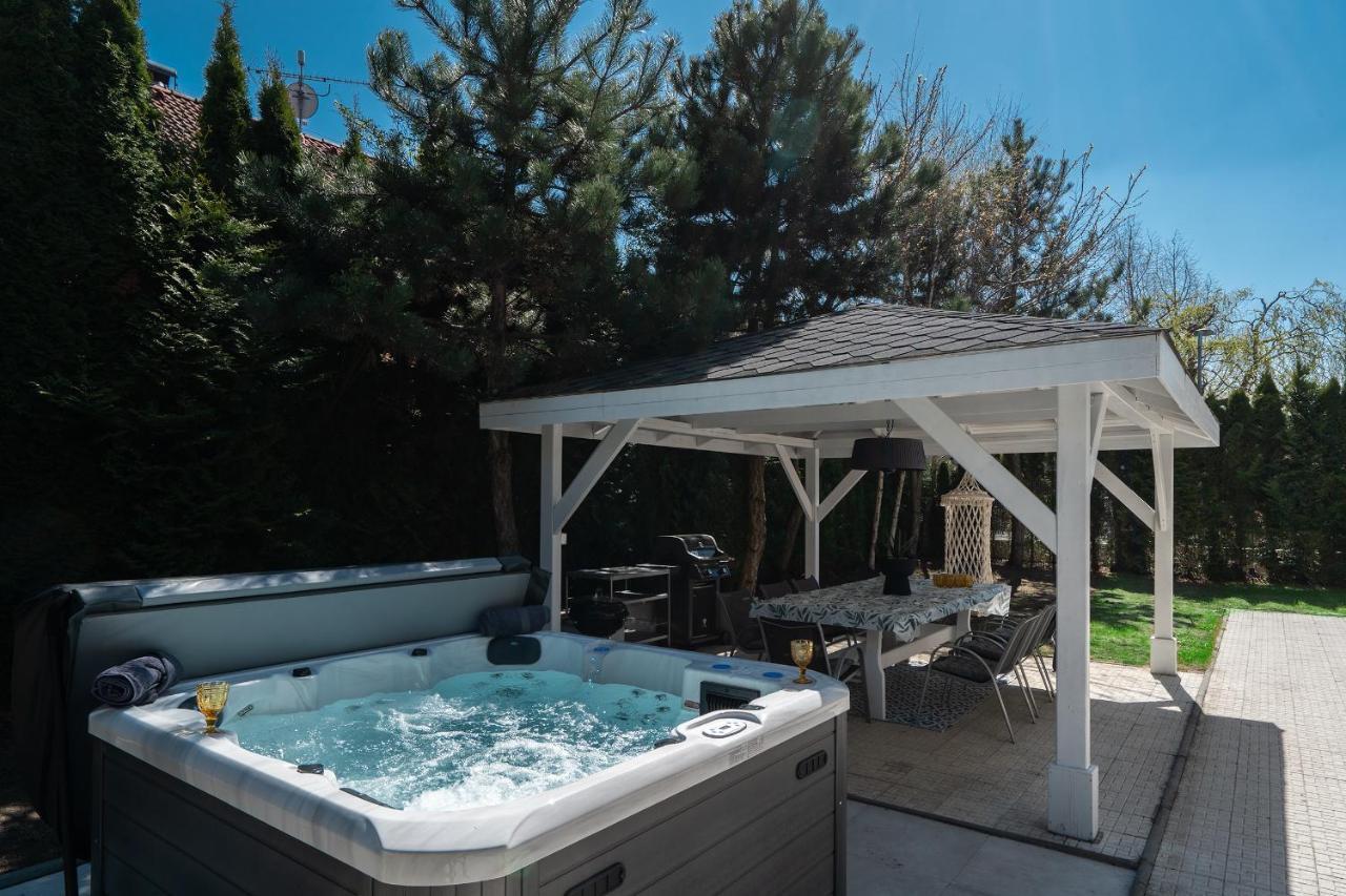Serenity Prague Villa With Garden Jacuzzi Eksteriør bilde