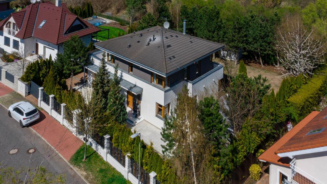 Serenity Prague Villa With Garden Jacuzzi Eksteriør bilde